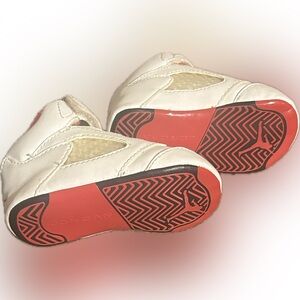 Jordan Baby Shoes in White and Red